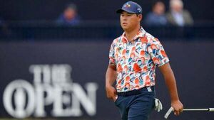 Si Woo Kim makes hole-in-one as Thriston Lawrence surges through field at Open Si Woo Kim makes hole-in-one as Thriston Lawrence surges through field at Open