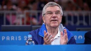 Olympics boss demands respect for boxers at centre of gender controversy Olympics boss demands respect for boxers at centre of gender controversy
