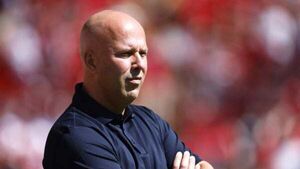 Arne Slot warns Liverpool to expect different challenge against Man United