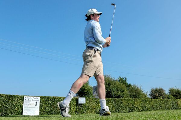 Ryan O'Connell keeps an eye on his ball Ryan O'Connell keeps an eye on his ball