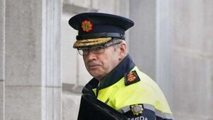 UK police arrive in Dublin to watch out for hooligans ahead of Ireland v England match