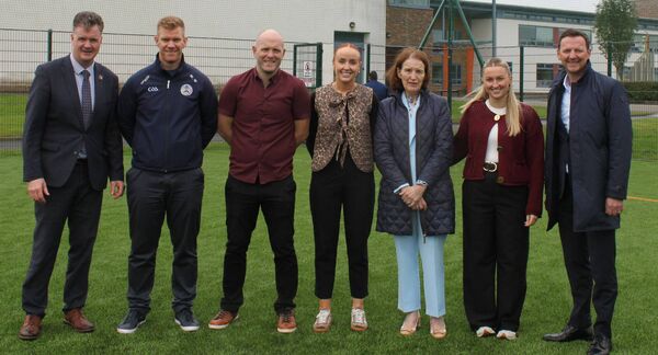 College Principal Noel Daly with teachers Matthew Whelan, Darren Maher, Grainne Hyland, Evelyn Dunne and Roisin Phelan and CE of LOETB Joe Cunningham Joe Cunningham. College Principal Noel Daly with teachers Matthew Whelan, Darren Maher, Grainne Hyland, Evelyn Dunne and Roisin Phelan and CE of LOETB Joe Cunningham Joe Cunningham.