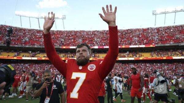 Late field goal helps Kansas City Chiefs escape Cincinnati Bengals 26-25
