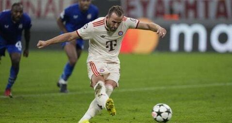 Harry Kane salutes Wayne Rooney after breaking English Champions League record