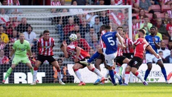 Sam Morsy earns Ipswich dramatic draw at Southampton