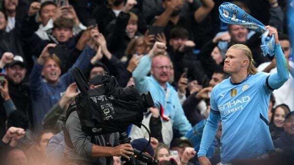 Ian Wright calls Erling Haaland a ‘coward’ after Man City clash with Arsenal