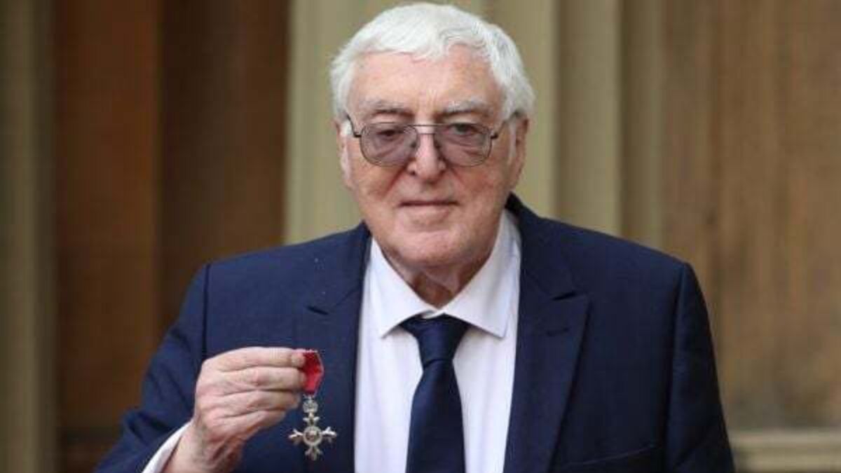 Snooker mourns ‘voice of the sport’ Clive Everton