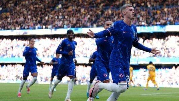 Cole Palmer scores four as Chelsea win thriller against Brighton