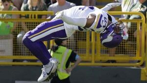 Minnesota Vikings hold off Green Bay Packers to secure fourth straight win Minnesota Vikings hold off Green Bay Packers to secure fourth straight win