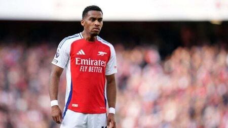 Jurrien Timber says ‘dangerous’ football calendar a big topic in changing rooms