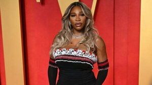 Serena Williams has cyst ‘the size of a small grapefruit’ removed from her neck Serena Williams has cyst ‘the size of a small grapefruit’ removed from her neck