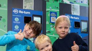 Laois recyclers help Lidl to hit 100-million DRS returns