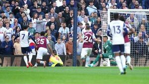 Impressive Tottenham turn it on with second-half thrashing of West Ham Impressive Tottenham turn it on with second-half thrashing of West Ham