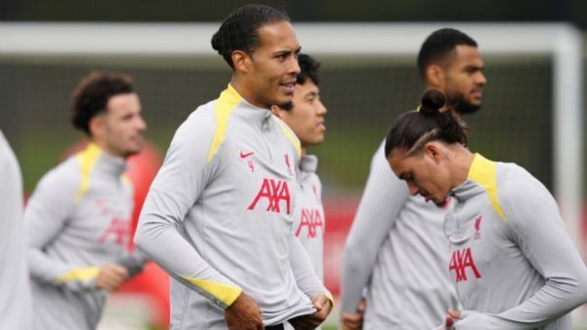 Virgil van Dijk talking to ‘the right people’ about extending Liverpool contract