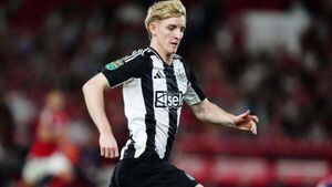 Anthony Gordon signs new contract at Newcastle Anthony Gordon signs new contract at Newcastle