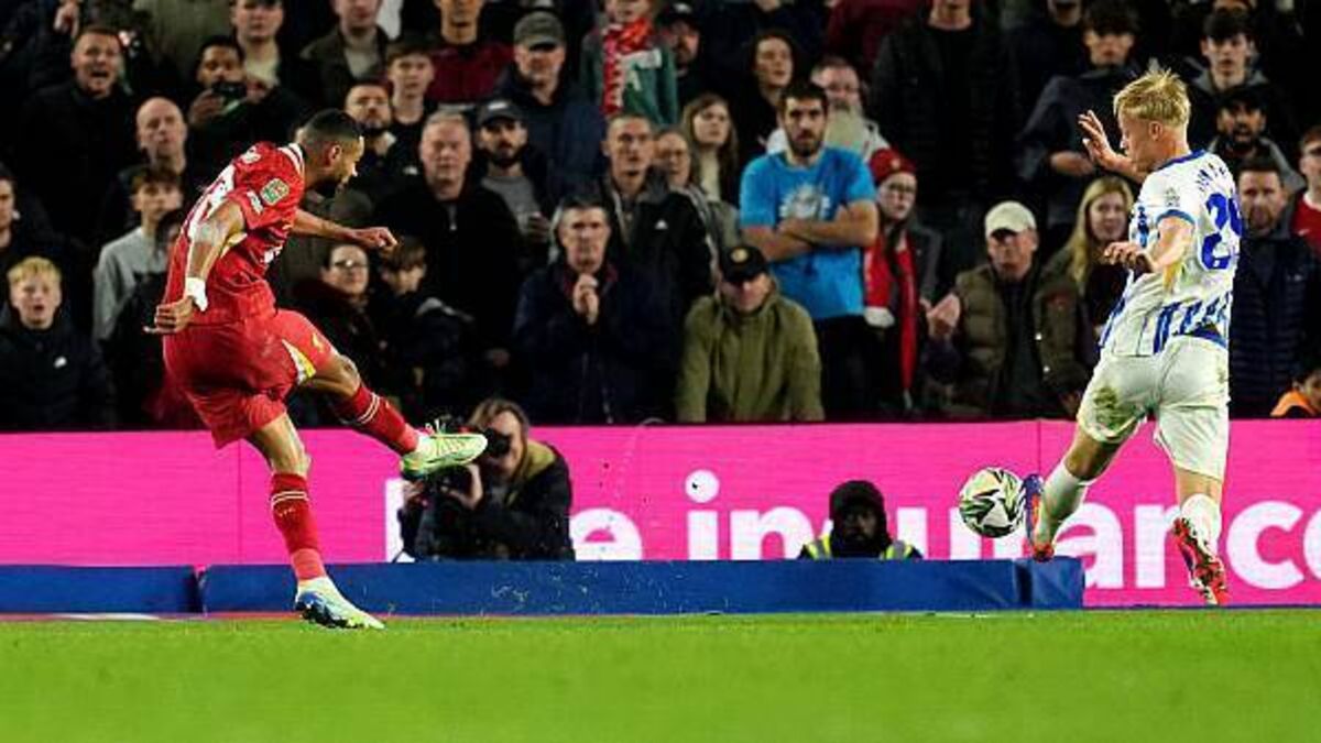 Cody Gakpo scores twice as Liverpool hold on to beat Brighton
