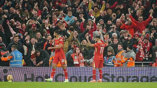 Liverpool beat Aston Villa to go five points clear at Premier League summit
