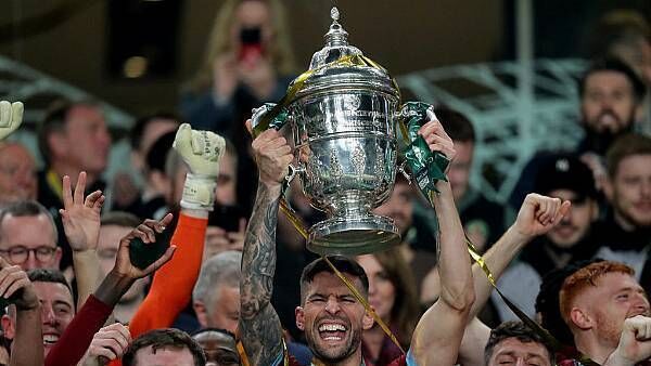Sunday sport: Drogheda win FAI Cup final, Arsenal and Chelsea draw
