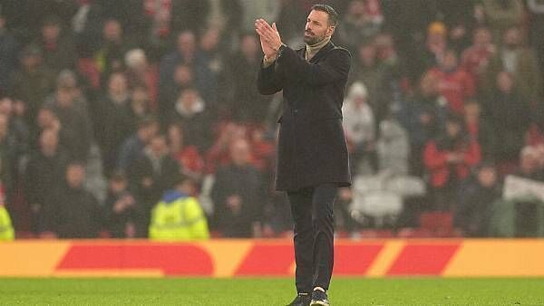 Ruud van Nistelrooy waiting to discover Man Utd future after ‘special’ send-off