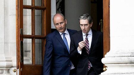 Sinn Féin accuses Fine Gael and Fianna Fáil of orchestrating ‘sham row’