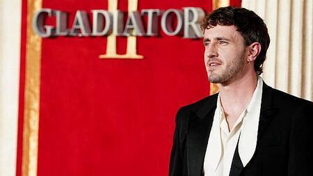 Paul Mescal sports his suave 70s style alongside King at Gladiator 2 premiere