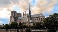 The bells of Notre Dame ring out once again 