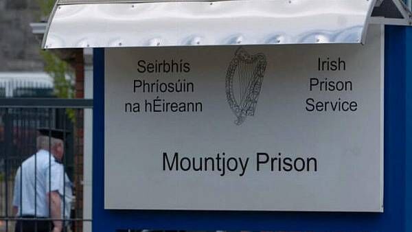 Murder accused was seen 'stamping' and 'kicking' fellow prisoner in head, jury hears