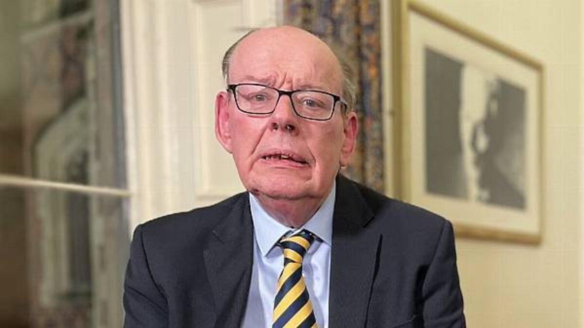 Veteran UTV journalist Ken Reid dies aged 69, family says