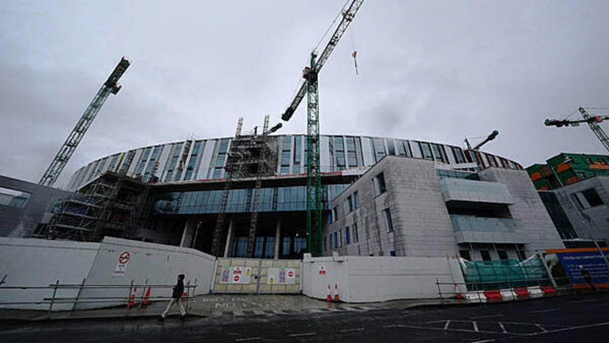 Two most senior officials at Children's Health Ireland resign