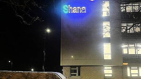 Election candidate defends laser display on hospital cancer wing