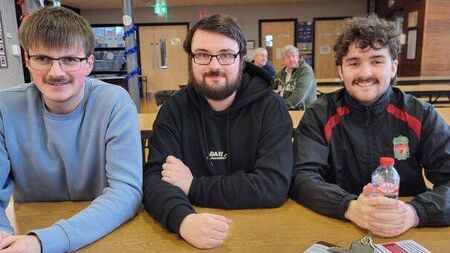 First candidate concedes defeat at election count centre in Portlaoise