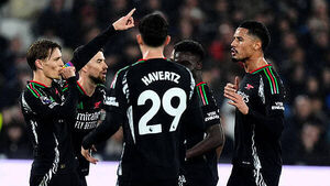 Arsenal hit five to crush sorry West Ham and go second in Premier League Arsenal hit five to crush sorry West Ham and go second in Premier League