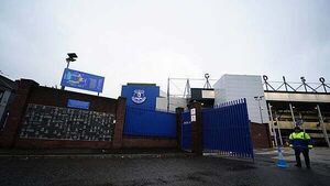 Everton invite teenage Australian fan to training ground after derby trip ruined Everton invite teenage Australian fan to training ground after derby trip ruined