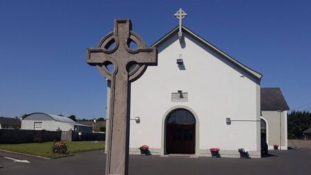 Elderly woman’s fall in Laois village prompts appeal for footpath repairs