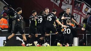 Jarrod Bowen extends West Ham’s unbeaten run to four matches at Southampton Jarrod Bowen extends West Ham’s unbeaten run to four matches at Southampton