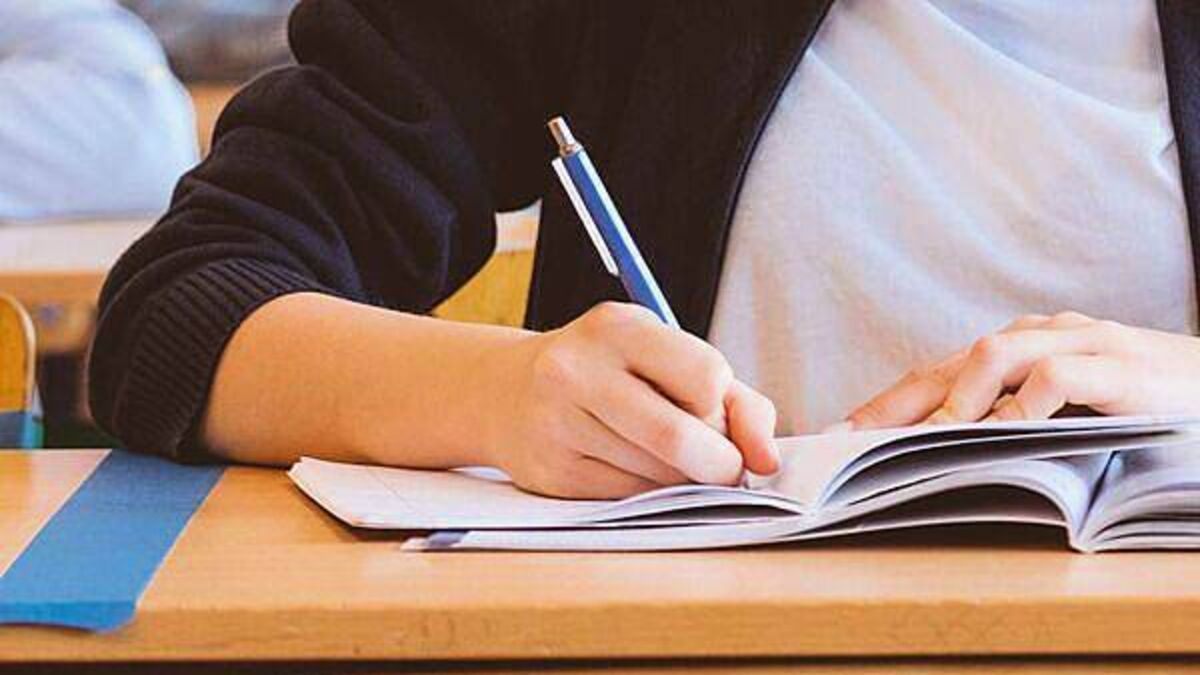 Record number of students attending post-primary schools after 2.1% rise since September