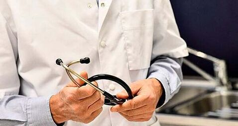 Over six in 10 GPs not taking on new patients, survey shows