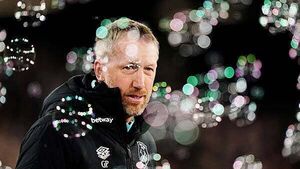 Graham Potter gets West Ham spell up and running with win over Fulham Graham Potter gets West Ham spell up and running with win over Fulham