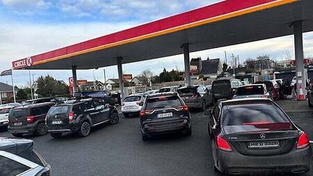 Cars queue and scramble for fuel in the wake of Storm Éowyn