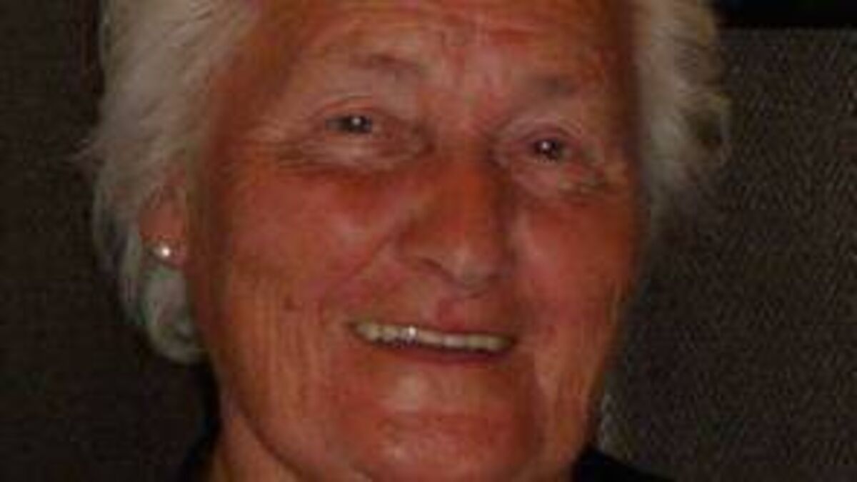 Death notice in Laois: Carmel Traynor (née Doran) - Stradbally