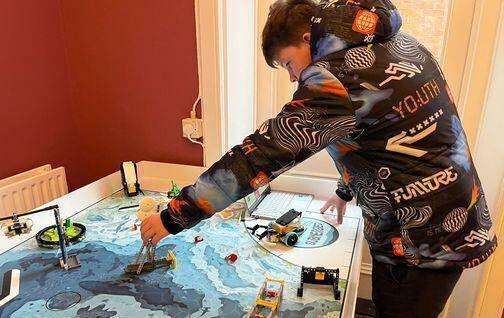 Putting the Lego Robotics through its paces during the launch of the new Foróige Digital Youth Hub in Portlaoise. Putting the Lego Robotics through its paces during the launch of the new Foróige Digital Youth Hub in Portlaoise.
