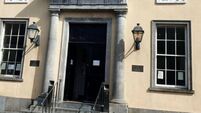 Portlaoise Court: Drunk woman tried to slide down banisters in local hotel