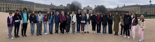 Fifth year and Leaving Cert Applied art students from Portlaoise College on their visit to Paris. Fifth year and Leaving Cert Applied art students from Portlaoise College on their visit to Paris.