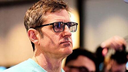 Louis Theroux to return to interviewing Israeli settlers living in West Bank