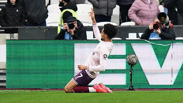 Kevin Schade’s early goal hands Brentford victory at West Ham