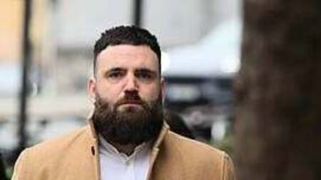 Man (37) jailed for threatening to publish intimate images of his ex-girlfriend online