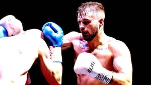Local boxer would like nothing more than to bring professional boxing to Laois Hire O’Moore Park
