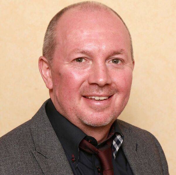 Cllr Tommy Mulligan said that all he was requesting is that the pop-up Don Phalaistin - time, venue and event - be included in the council's advertised list of events for Seachtain na Gaeilge.
