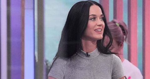 Katy Perry to travel to space in all-female mission