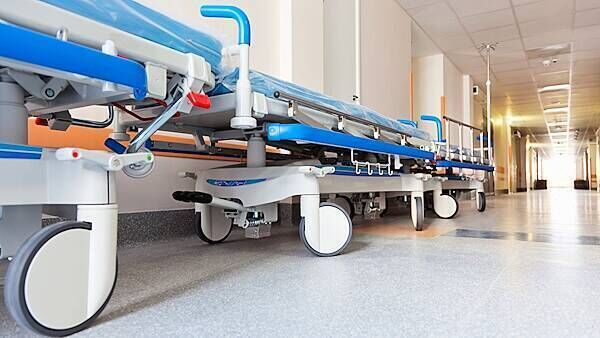 Hospital overcrowding: Almost 600 patients waiting for a bed